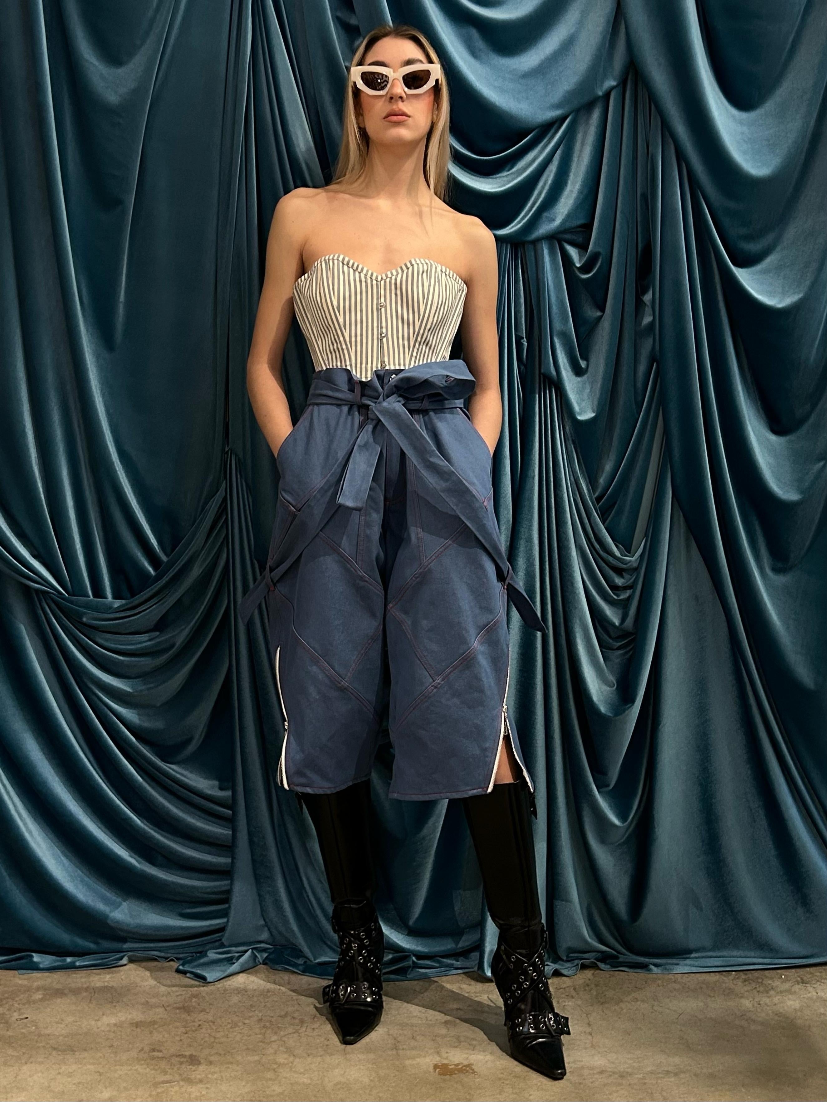 Pantaloni corti corsaro BLUE DENIM