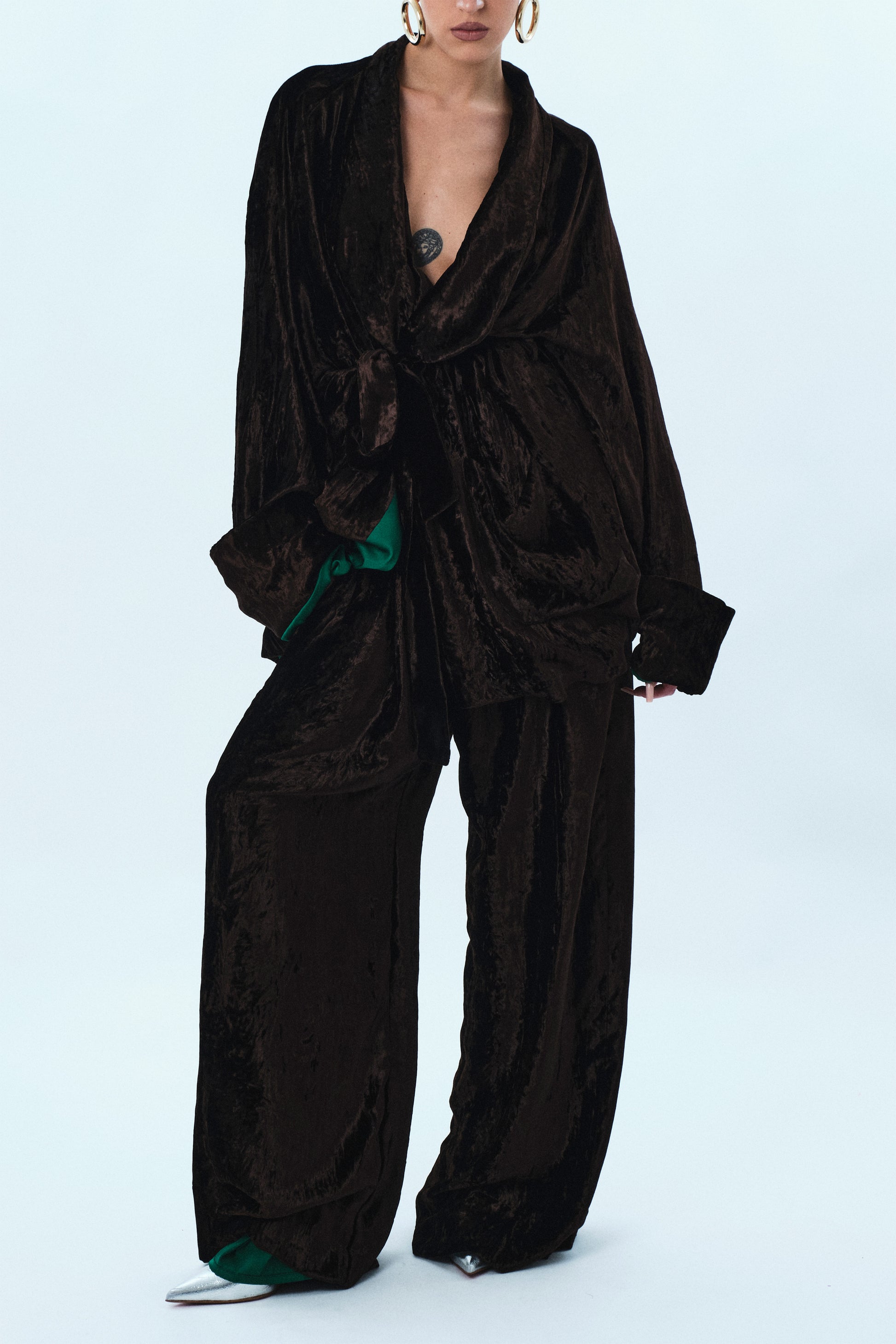 Pijama in velluto marrone